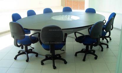 Fabricación de Mesa de Juntas